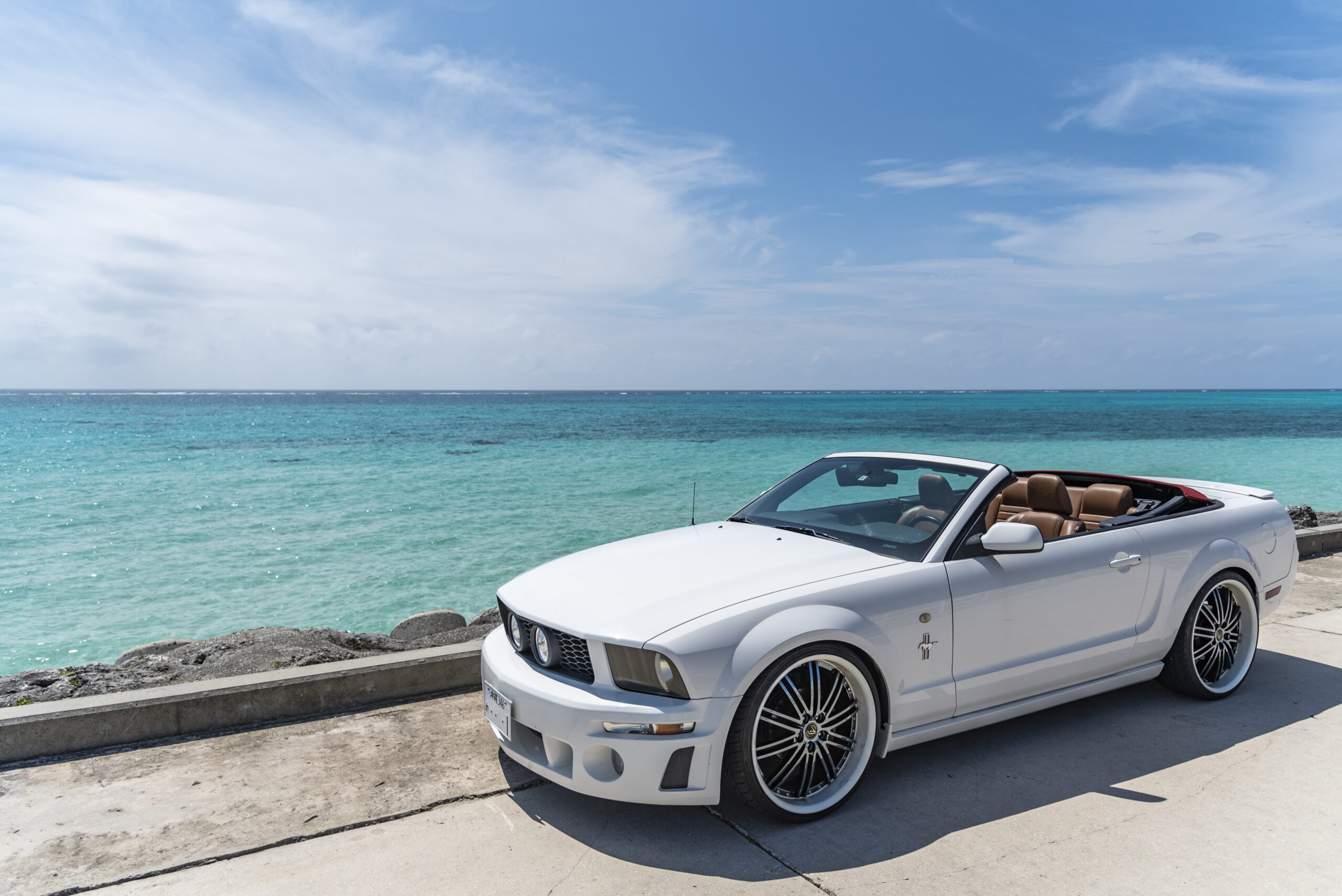 Ford Mustang Convertible 6th White